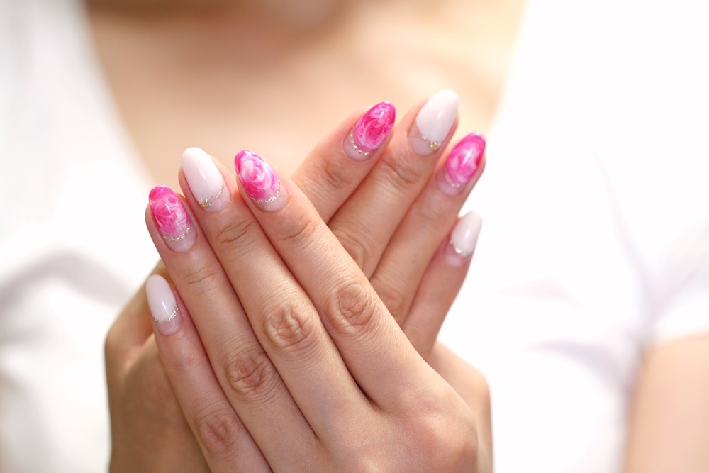 manichiura marble french inversat