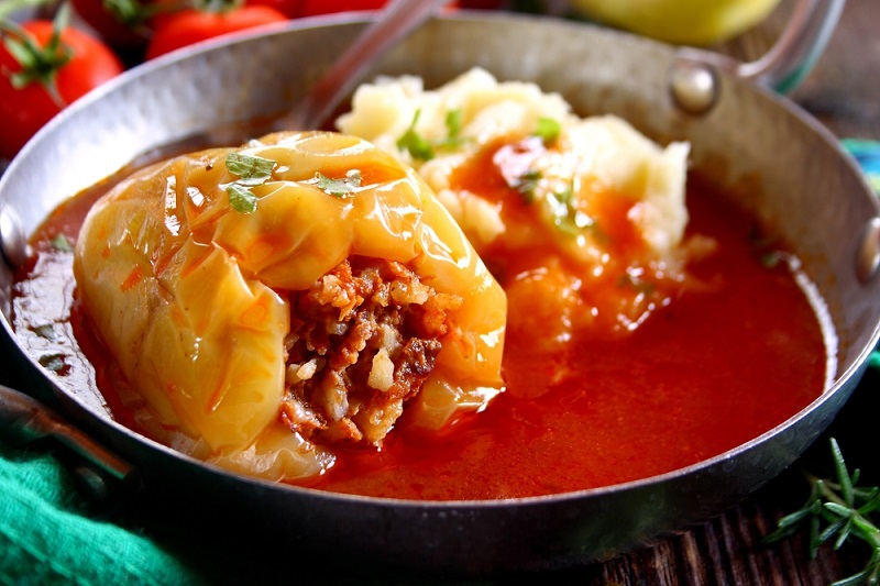 ardei umpluti servire