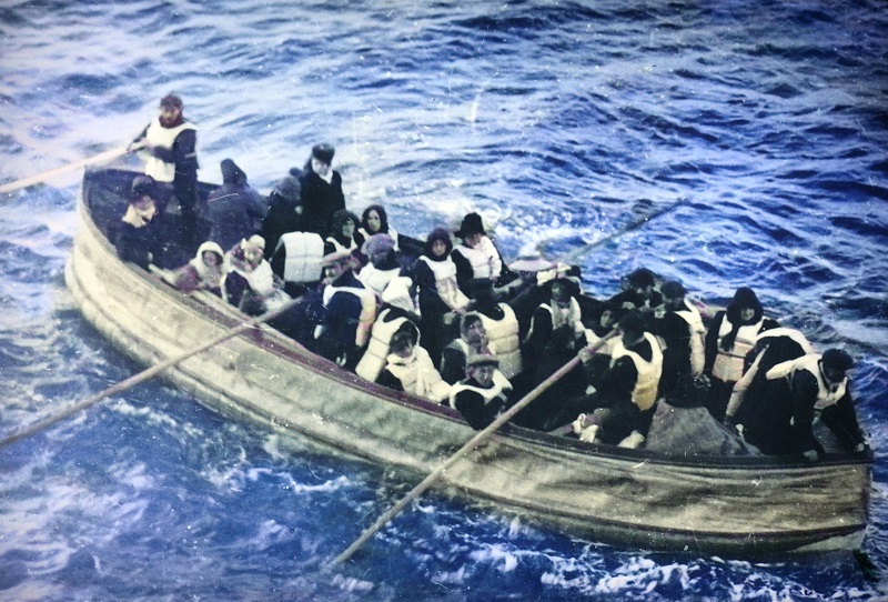 supravietuitori Titanic Charles Joughin