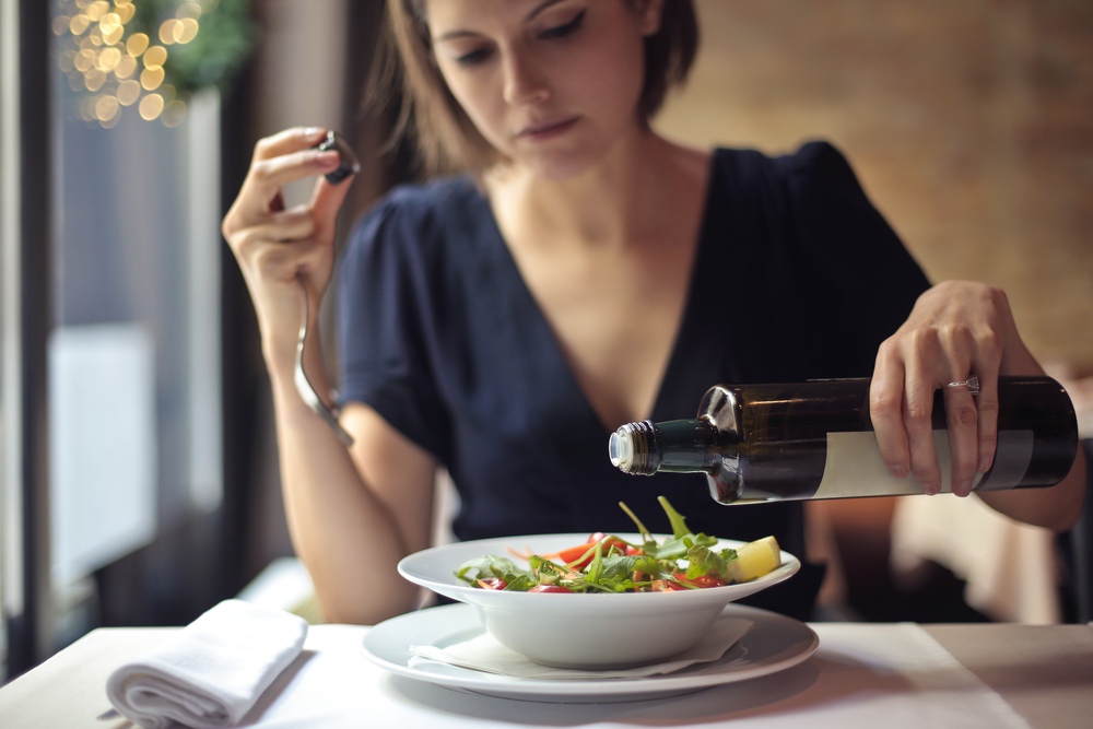 ce mancaruri sunt recomandate sa comanzi din resturante cand vrei sa tii dieta, sa aiba putine calorii si sa fie prietenoase cu procesul de slabire