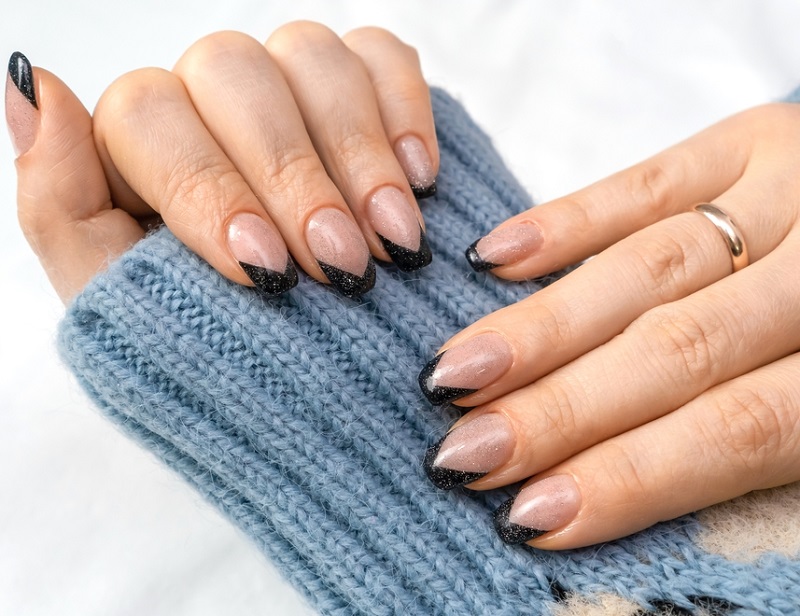 manichiura french in stil balerina