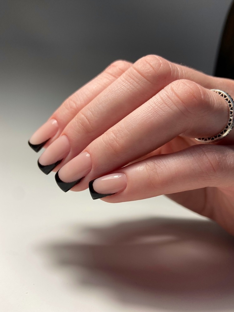 french negru geometric