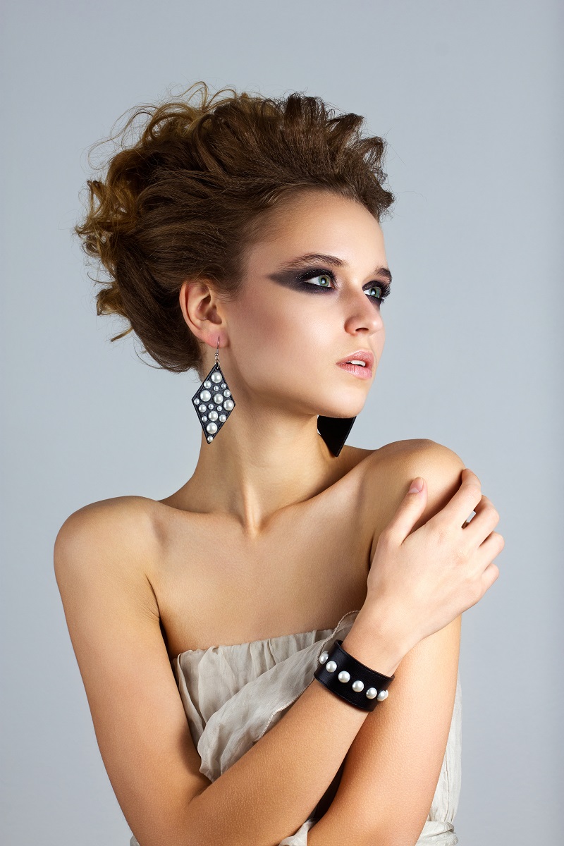 coafura par creponat pentru Revelion