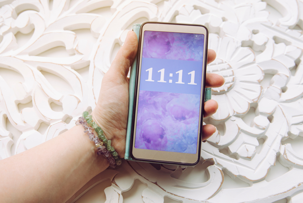 ce inseamna cand te uiti la 11 11