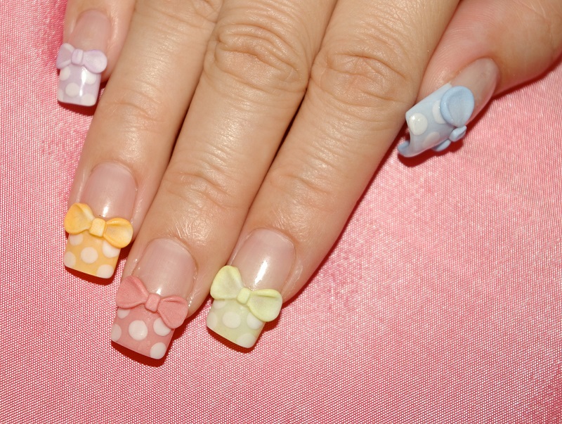 unghii acrilice cu funda