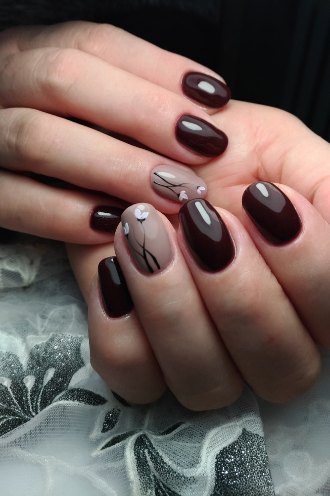 unghii brown, manichiura maro