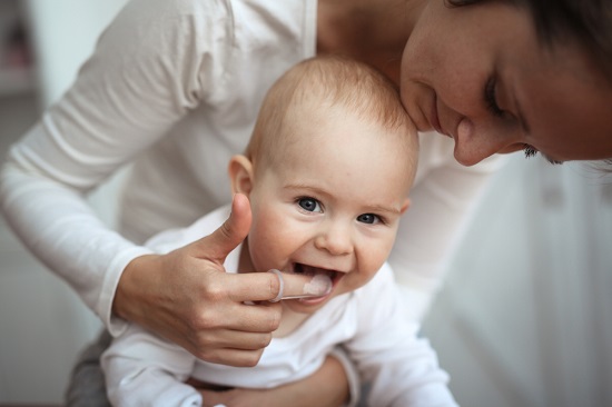 dinti bebe
