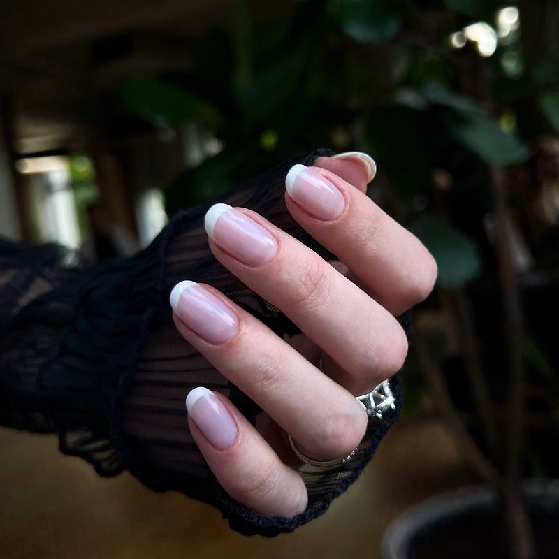 french manicure