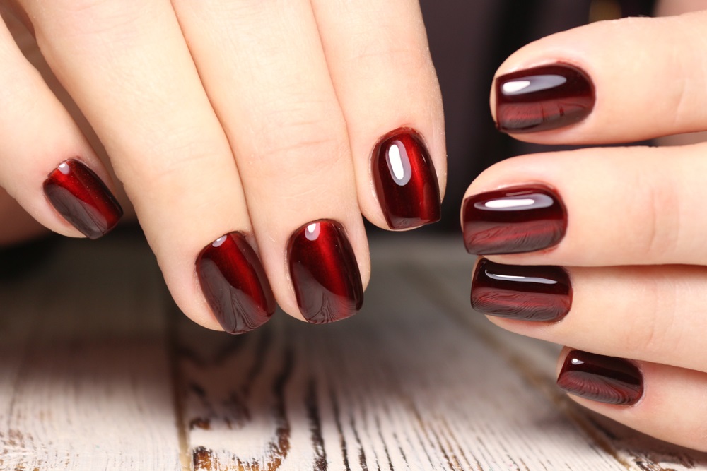 manichiura rosie dark