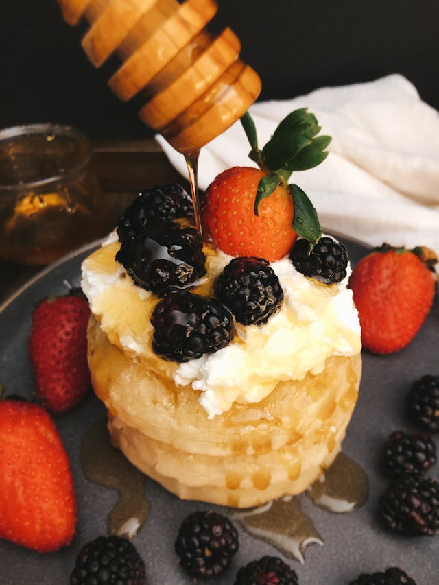 desert cu fructe si miere