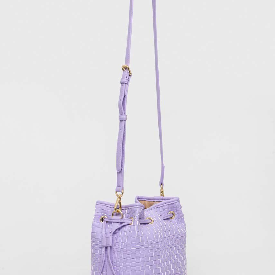 Poșetă violet din colecția Love Moschino tip rucsac cu sfoară de strângere, cu bretea lungă detașabilă 