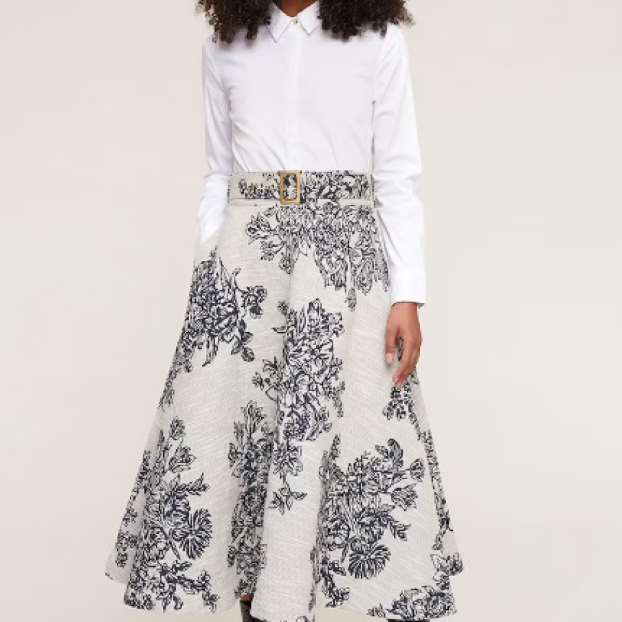 Fustă midi elegantă de la Motivi, în clos, în nuanță de gri melange, cu imprimeu floral. Dispune de curea cu cataramă aurie în talie