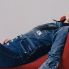 Redescoperă luna iubirii alături de Calvin Klein