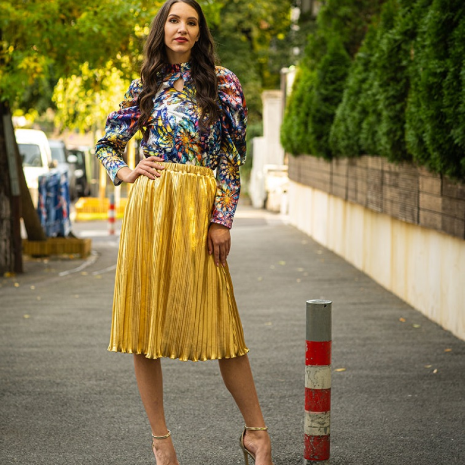 Fustă galbenă plisată Bitolia Gallery, cu talie înaltă și aspect metalizat 