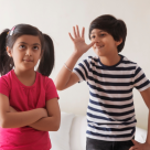 Comparațiile între frați pot strica tot. Află de ce NU trebuie să le faci!