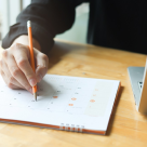 Decontarea navetei profesorilor: ce prevede legea și cum se completează cererea