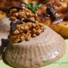 Mere coapte cu inghetata de nuci 