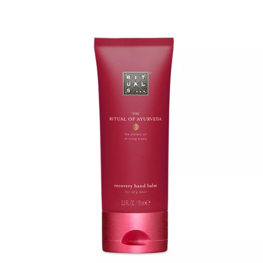 Balsam de mâini pentru pielea uscată de la Rituals Ayurveda. Are efect hidratant și reparator, dar și un parfum relaxant cu note de trandafir indian și miere de Himalaya.