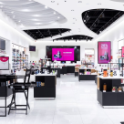 Produsele de îngrijire a tenului, din ce în ce mai căutate în România: Peste 100 de branduri de skin care și-au făcut apariția în portofoliul Notino