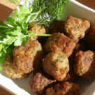 Chiftelute din carne de porc cu menta