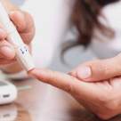 Persoanele cu diabet zaharat au un risc crescut de afecțiuni dentare. Semnele orale care pot anunța diabetul