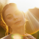5 zodii care se reînnoiesc spiritual. Viața lor devine mult mai bună până pe 30.04, lumina spirituală rămâne mult timp cu ele! 