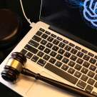 Reguli noi europene pentru inteligența artificială: ce se schimbă pentru utilizatorii ChatGPT