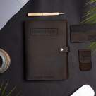 Companiile românești lasă în urmă gadgeturile de serie și aleg cadouri autentice, cu poveste