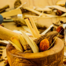 Secretele autovindecarii. Sute de remedii naturiste inspirate de intelepciunea orientala