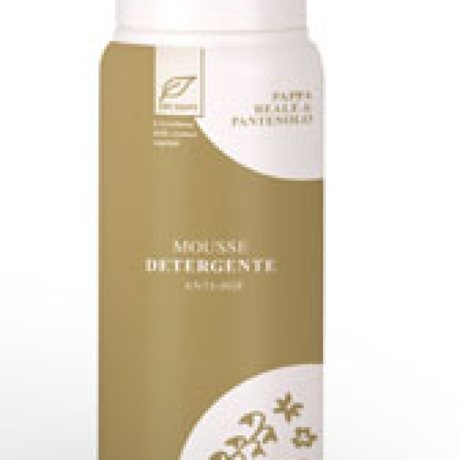 Spuma detergenta cu laptisor de matca si Phantenol