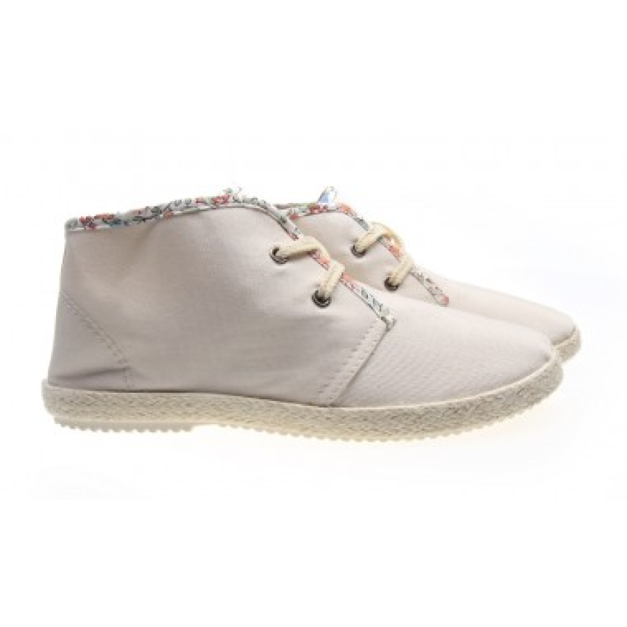 Tenisi dama bej Street