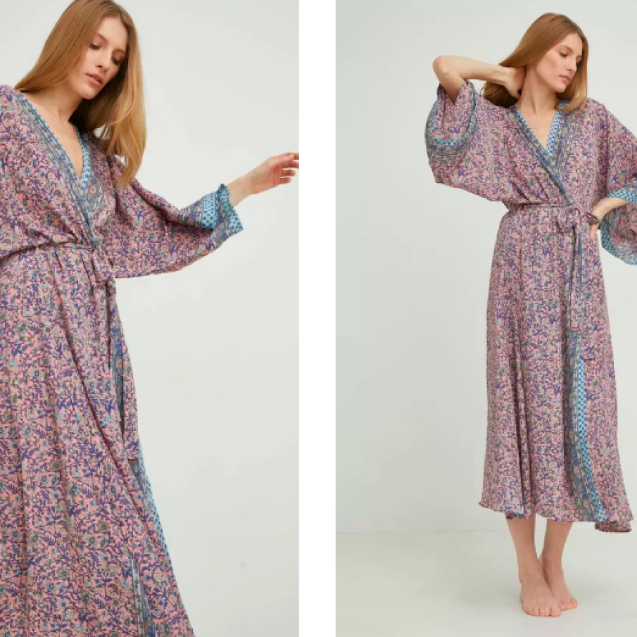 Answear Lab halat de baie din mătase culoarea roz