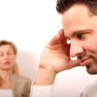 Si gestul lasa urme pe retina: 15 gesturi negative pe care sa le evitam!