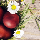 Cum vopsești cele mai frumoase ouă pascale? 