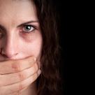 Romanii considera violenta domestica o normalitate