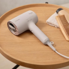 Panasonic lansează produse bazate pe înțelegerea nevoilor reale de îngrijirea părului și styling, disponibile în culori noi