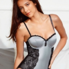 Lenjeria care te slabeste si iti subtiaza talia: 10 piese de lenjerie intima modelatoare