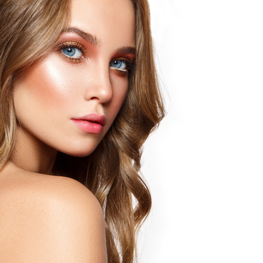 Machiaj natural in care accentul cade asupra aspectului fresh al pielii