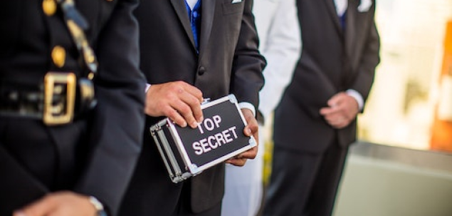 Esti o persoana care tine secrete fata de ceilalti?