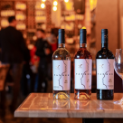 Castel Mimi și Liliac lansează colecția de vin Tandem, un vin care celebrează prietenia