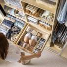 Cum îți organizezi garderoba de primăvară ca să salvezi timp, spațiu și energie