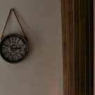 Cum alegi cel mai potrivit ceas de perete pentru locuința ta?