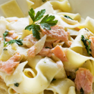 Tortellini cu sos de smantana