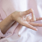 Prithvi Mudra – Mudra pământului: 10 minute pe zi pentru mai multă energie și reducerea senzației de oboseală