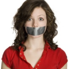 Cum sa supravietuiesti unui atac de panica cand esti singura