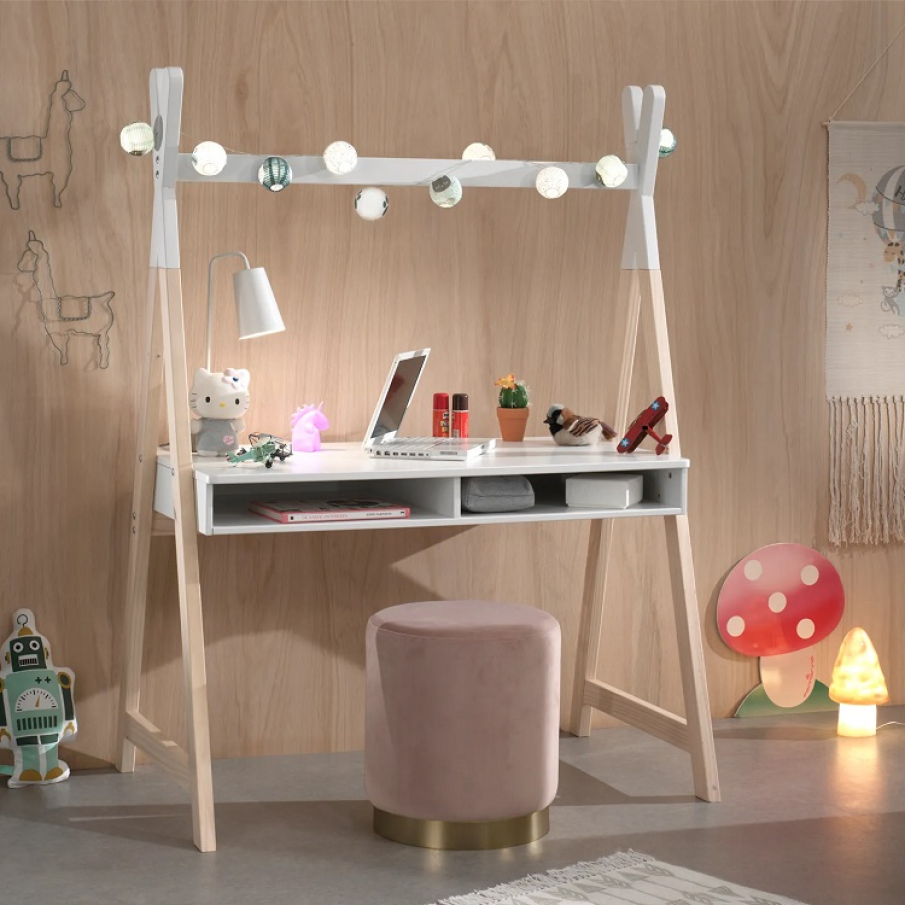 Birou pentru copii alb Vipack Kiddy în stil scandinav, funcțional și creativ, cu decor din lemn de pin 