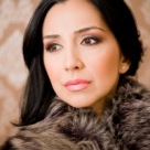 Descopera Dharma prezentatoarei Emma Zeicescu: 'Moda e o poveste de dragoste din copilarie'