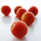 Desert delicios de post: prajitura cu suc de tomate