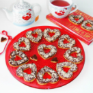  Inimioare cu migdale si ciocolata 