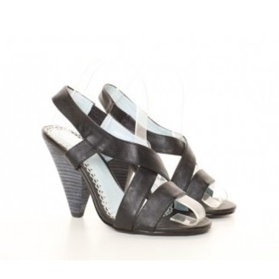 Sandale cu toc comode